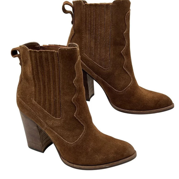 Dolce Vita Womens 7.5 Conway Brown Suede Ankle Boots Scalloped Booties Western - Picture 2 of 16